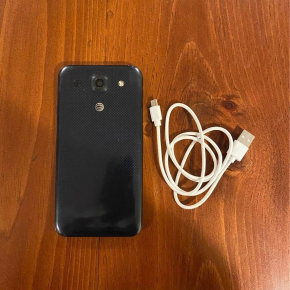 LG Optimus G Pro E980 Smartphone - Picture 2 of 2